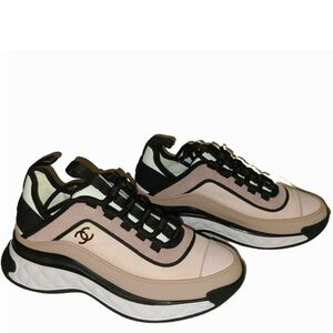 CHANEL 37 Pink Beige LACE-UP Plaform CC SNEAKERS it’s a 6 1/2 (runs small)